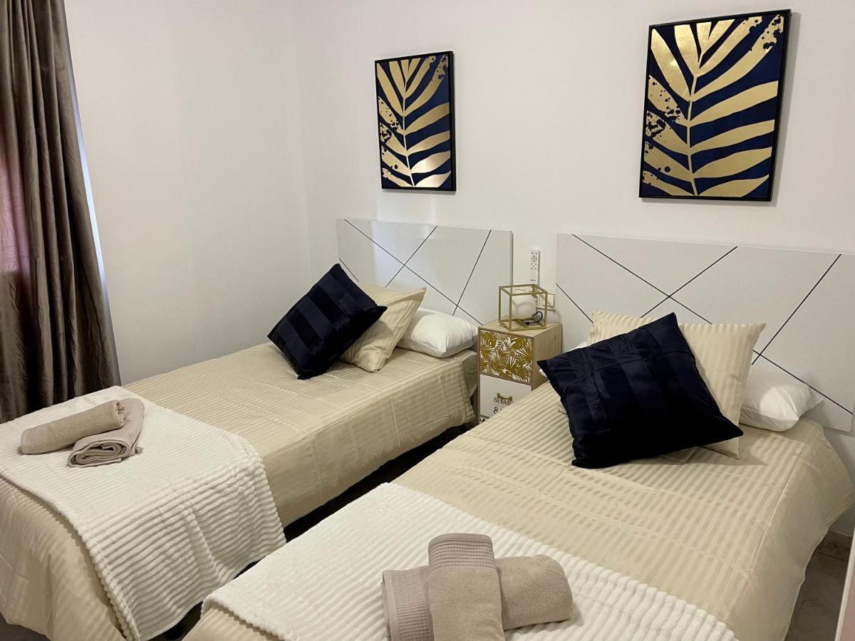 Puerto Banus Beach Moderno Apartamento 马尔韦利亚 外观 照片